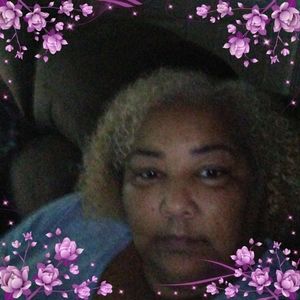 Meet your Posher, Carla